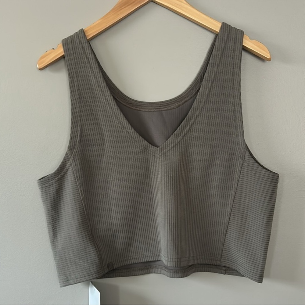 Lululemon Ribbed Softstreme Cropped Tank Sz 14 NWT